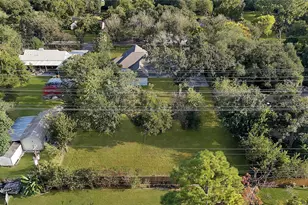 7045 Cayton St, Houston, TX 77061 - Photo 35