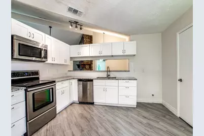 6306 Fallengate Drive, Spring, TX 77373 - Photo 7