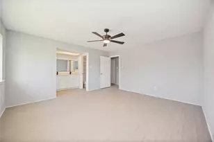 2302 Green Knoll Dr, Houston, TX 77067 - Photo 15