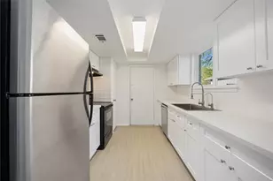 2302 Green Knoll Dr, Houston, TX 77067 - Photo 9