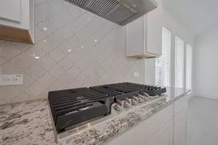 2907 Golden Isle Dr, Texas City, TX 77568 - Photo 11