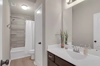 8406 Hunters Cliff Drive, Baytown, TX 77521 - Photo 13