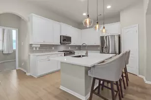 8406 Hunters Cliff Dr, Baytown, TX 77521 - Photo 7