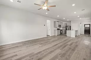 17115 King Eider Rd, Waller, TX 77484 - Photo 3