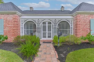 4804 Crockett Blvd, Galveston, TX 77551 - Photo 3