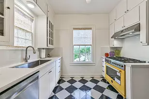 4804 Crockett Blvd, Galveston, TX 77551 - Photo 13