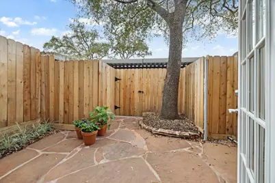 3776 Lake Street, Houston, TX 77098 - Photo 25