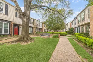 3776 Lake St, Houston, TX 77098 - Photo 29