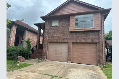 138 Coffee Lane, Lake Jackson, TX 77566 - Photo 1