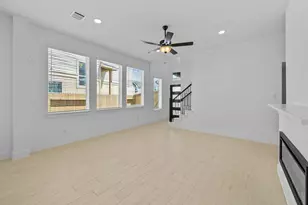 9438 Garden Gate Dr, Missouri City, TX 77459 - Photo 5