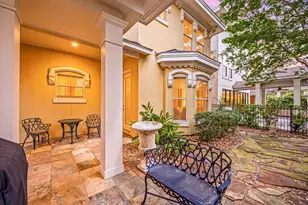 39 Olmstead Row, The Woodlands, TX 77380 - Photo 3