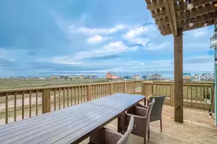 226 Bay Ave, Freeport, TX 77541 - Photo 3