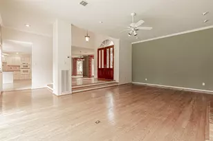 13103 Rincon Dr, Houston, TX 77077 - Photo 5