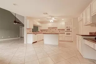 13103 Rincon Dr, Houston, TX 77077 - Photo 11