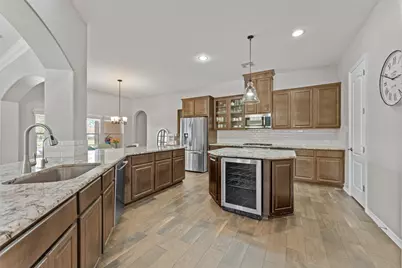 8703 Majesty Lane, Richmond, TX 77469 - Photo 17