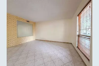 2503 McCue Road #5, Houston, TX 77056 - Photo 3