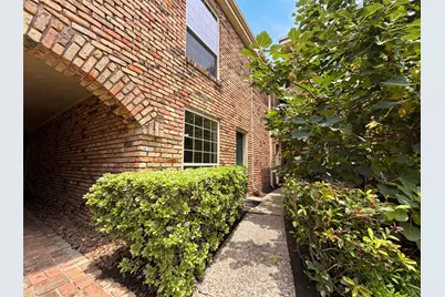 2503 McCue Road #5, Houston, TX 77056 - Photo 15