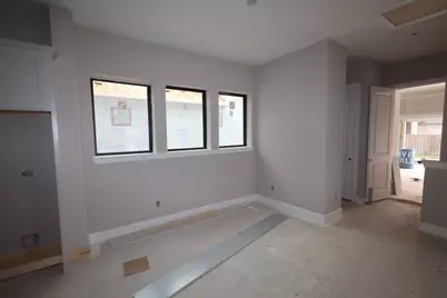 12207 Canal View Boulevard, Mont Belvieu, TX 77523 - Photo 9