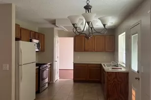 9914 Cedaredge Dr, Houston, TX 77064 - Photo 7