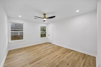 1107 Cordell Street, Houston, TX 77009 - Photo 17