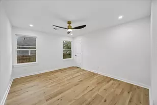 1107 Cordell St, Houston, TX 77009 - Photo 17
