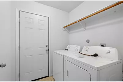 11203 Hall Ridge Court, Houston, TX 77075 - Photo 15