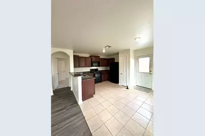 11203 Hall Ridge Court, Houston, TX 77075 - Photo 5