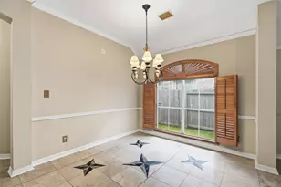 14015 Crown Glen Ct, Houston, TX 77062 - Photo 11