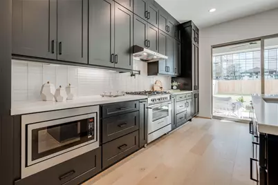 1120 Welch Street, Houston, TX 77006 - Photo 31