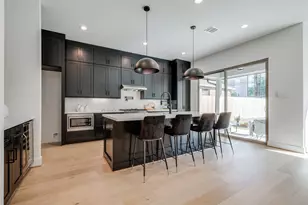1120 Welch St, Houston, TX 77006 - Photo 19