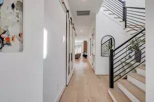 1120 Welch St, Houston, TX 77006 - Photo 5