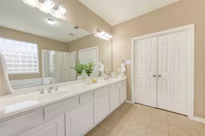 7811 Ravens Point Drive, Richmond, TX 77406 - Photo 11