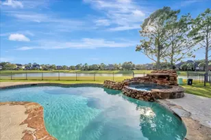 1029 Summer Cape Cir, League City, TX 77573 - Photo 1