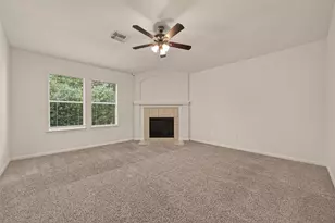 13109 Rippling Creek Ln, Pearland, TX 77584 - Photo 5