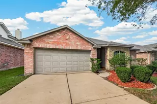 13109 Rippling Creek Ln, Pearland, TX 77584 - Photo 1
