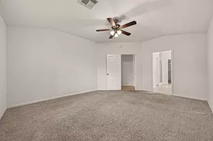 13109 Rippling Creek Ln, Pearland, TX 77584 - Photo 17