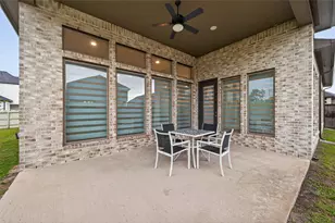 10383 Bayou Oaks Dr, Conroe, TX 77385 - Photo 31