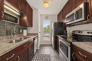 7900 N Stadium Dr, Houston, TX 77030 - Photo 9