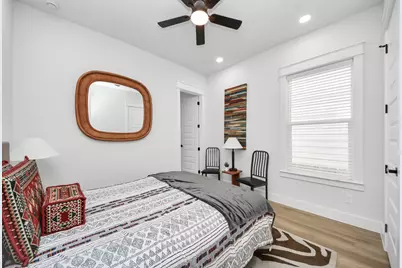1510 E 31st Street #A, Houston, TX 77022 - Photo 9