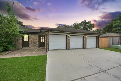 8227 Ivan Reid Drive, Houston, TX 77040 - Photo 41