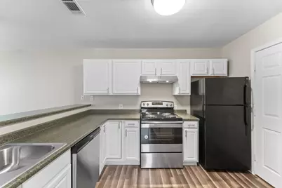 516 Hollyhock Drive #H15, Prairie View, TX 77484 - Photo 3