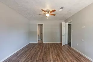 2721 Carson Dr, Katy, TX 77493 - Photo 5