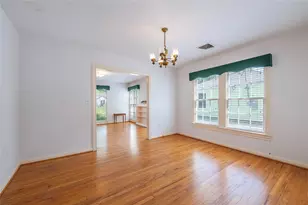 418 E Strand St, El Campo, TX 77437 - Photo 13