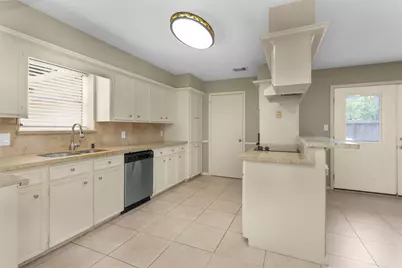 2238 Hickory Lawn Drive, Houston, TX 77077 - Photo 11