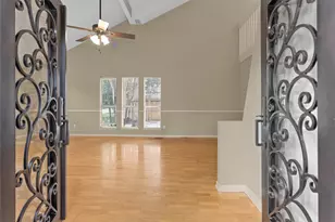 2238 Hickory Lawn Dr, Houston, TX 77077 - Photo 5