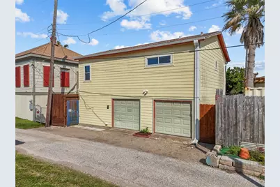 1725 Ave O #REAR, Galveston, TX 77550 - Photo 5