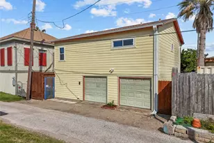 1725 Avenue O, Galveston, TX 77550 - Photo 5