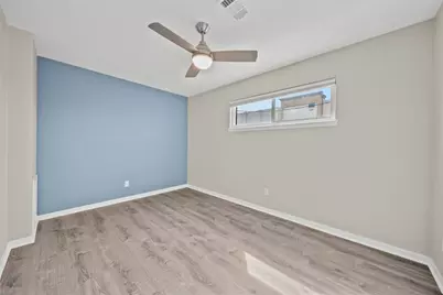 1725 Ave O #REAR, Galveston, TX 77550 - Photo 13
