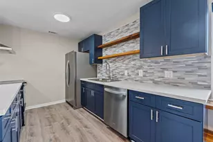 1725 Avenue O, Galveston, TX 77550 - Photo 7