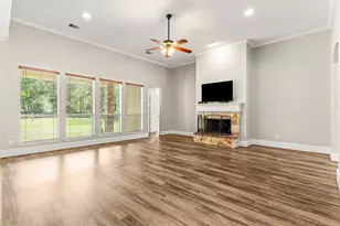 818 Commons Lake Edge Dr, Huffman, TX 77336 - Photo 5